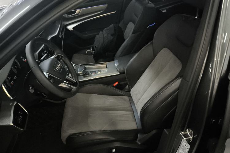 Used Audi A6L 2023 Revised 45 TFSI Prestige Dynamic Edition
