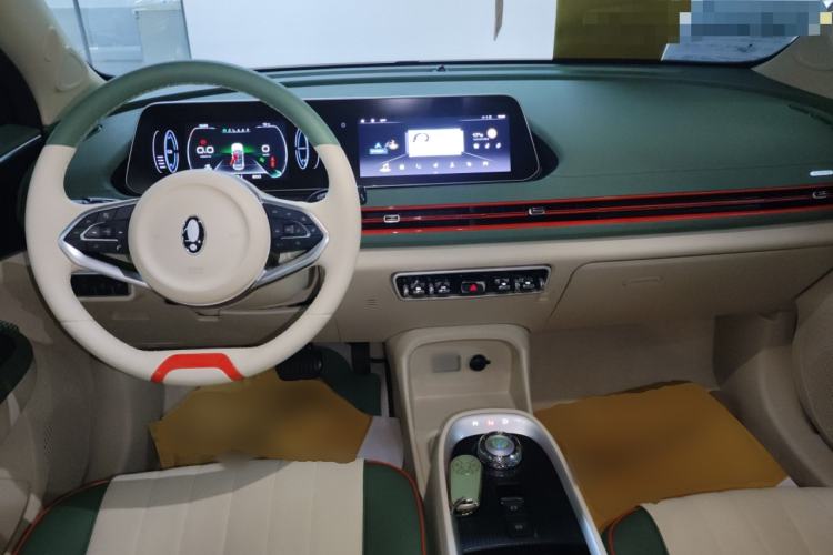 Used ORA Good Cat 2022 Morandi Edition 400km Standard Range Luxury Version Lithium Iron Phosphate