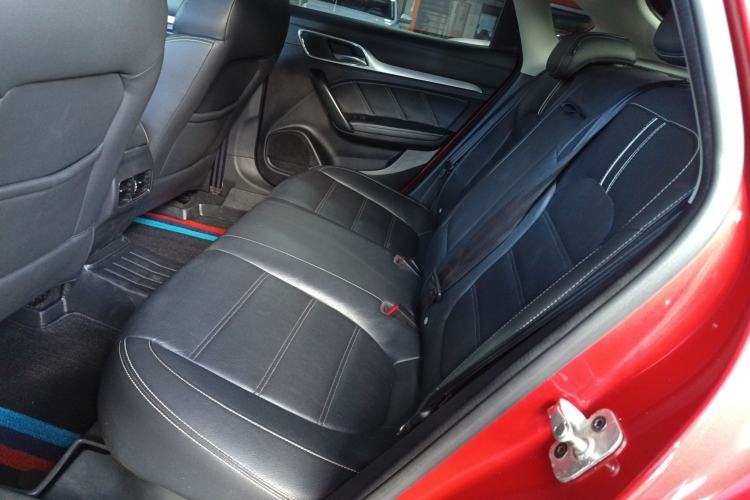 Used MG 6 2017 20T Manual Luxury Smart Connect Version China V Standard
