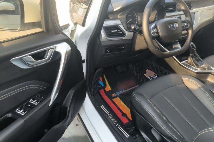 Used Geely Auto Vision X3 2019 Upgraded Model 1.5L CVT Prestige Version
