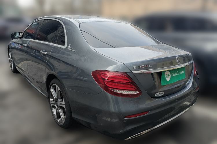 Used Mercedes-Benz E-Class 2016 E 300 L Sporty and Stylish Model