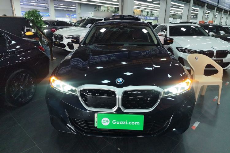 Used BMW i3 2024 eDrive 35 L
