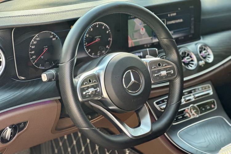 Used Mercedes-Benz E-Class 2019 E 200 L Sport Edition
