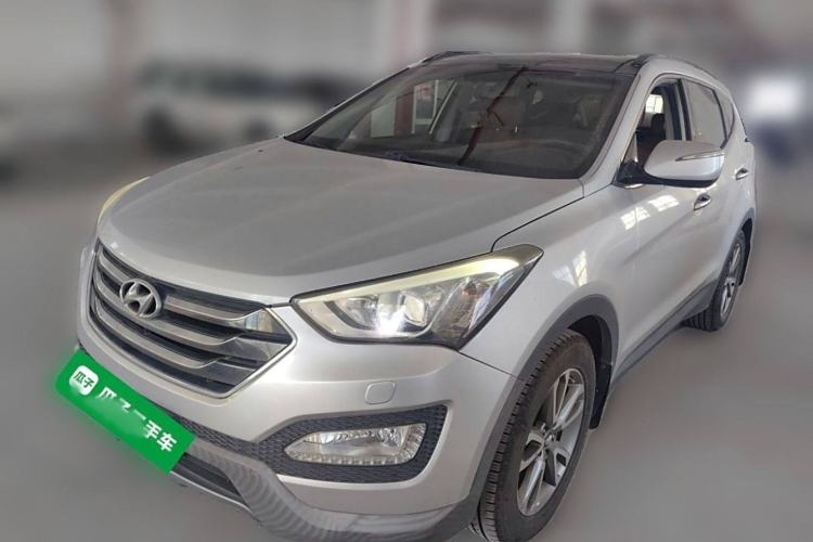 Used Hyundai Santa Fe 2013 2.4L Automatic 4x4 Prestige Edition
