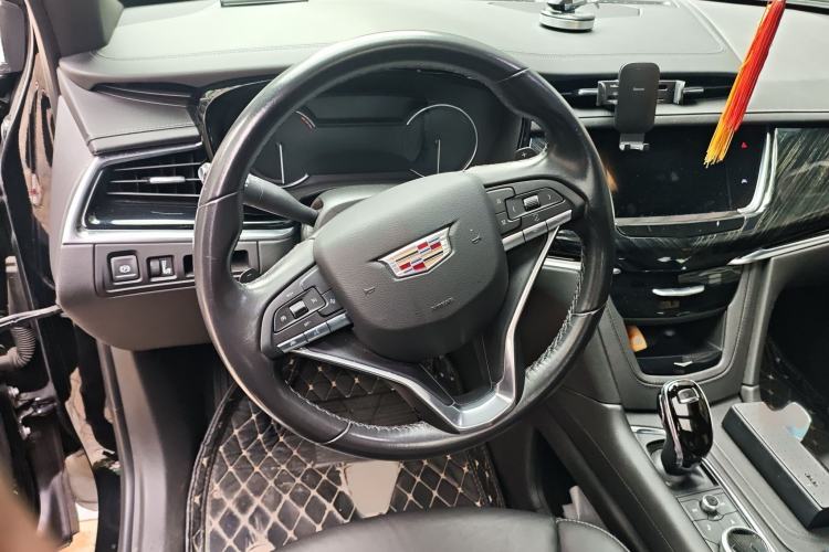 Used Cadillac XT6 2020 28T Six-Seater Four-Wheel-Drive Luxury Version
