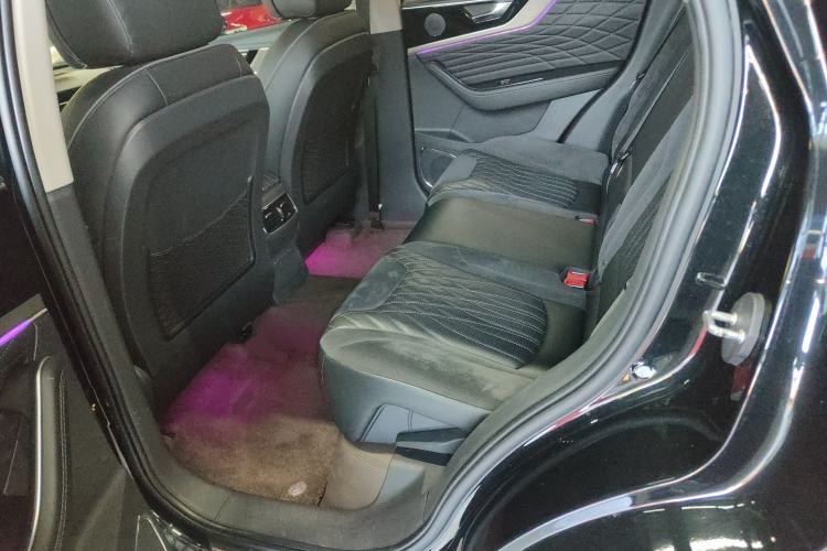 Used Hongqi HS5 2022 Revised Version 2.0T Smart Connect Flagship Edition
