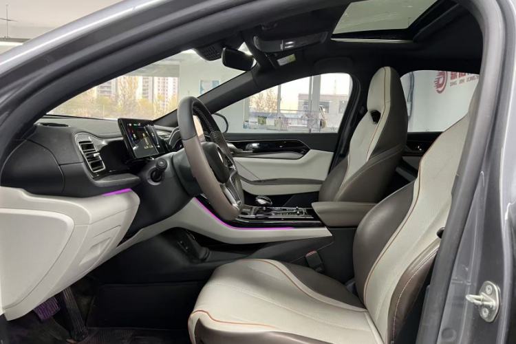 Used BYD Qin PLUS 2023 Champion Edition DM-i 120KM Excellence Model
