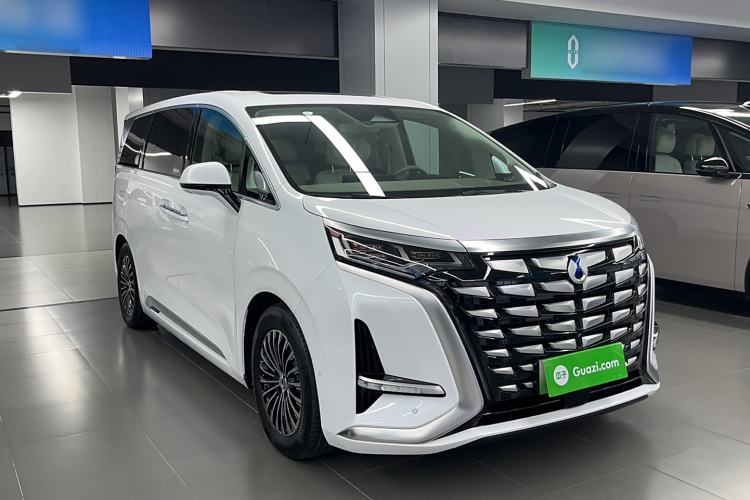 Used Denza D9 2022 DM-i 970 Four-Wheel Drive Flagship Model
