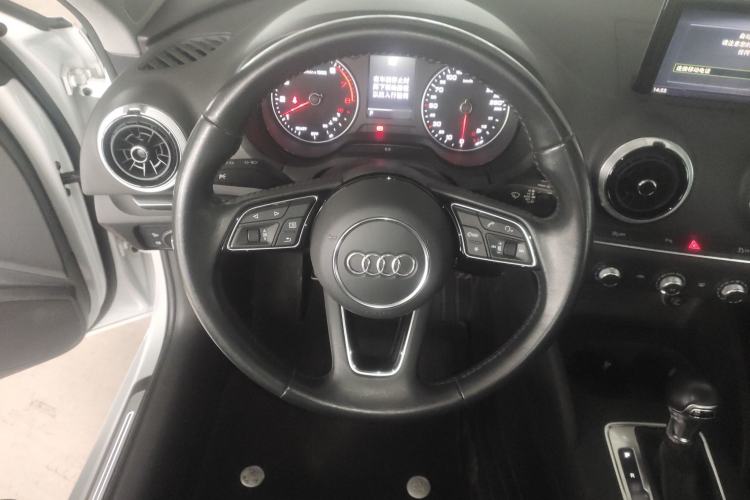 Used Audi A3 2019 Sportback 35 TFSI Fashion Edition China V