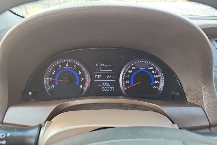 Used Zotye Z300 2016 New Vision 1.5L Manual Entry-Level Model
