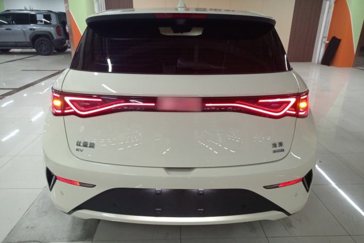 Used BYD Dolphin 2025 Intelligent Driving Version 410 km Fashion Edition
