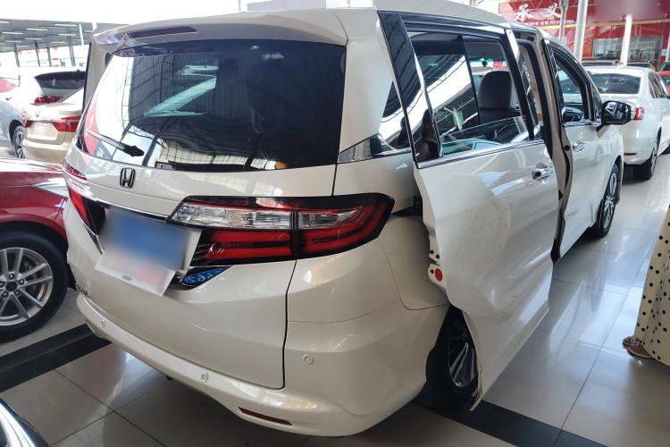Used Honda Odyssey 2018 2.4L Luxury Edition

