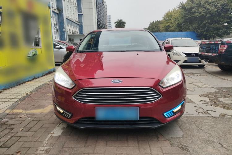 Used Ford Focus 2015 Sedan 1.6L Automatic Comfort Model
