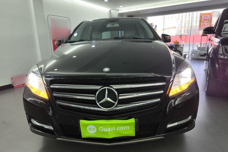 Used Mercedes-Benz R-Class 2014 R 320 4MATIC Business Model