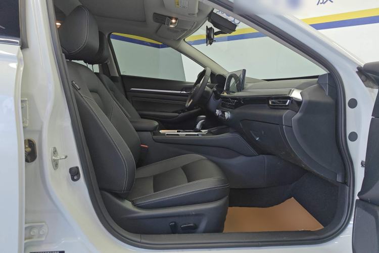 Used Nissan Teana 2022 2.0L XL-TLS Enjoyment Edition
