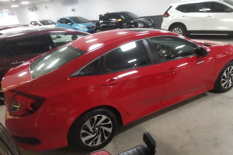Used Honda Civic 2016 220TURBO CVT Luxury Edition
