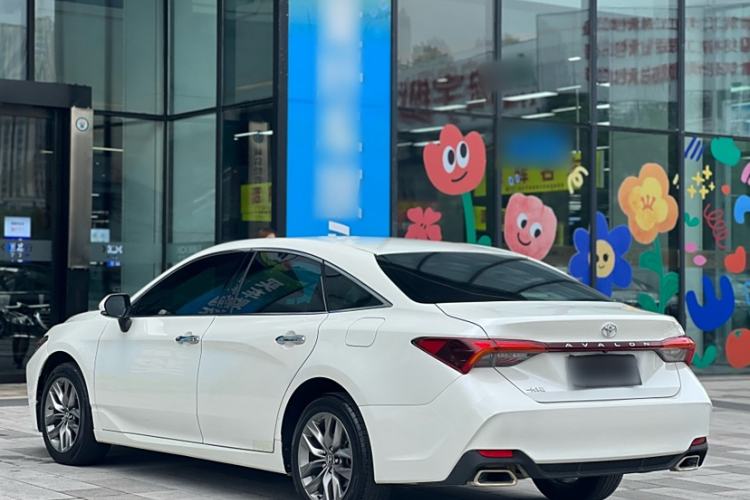 Used Toyota Avalon 2019 2.0L Luxury Edition China VI Standard
