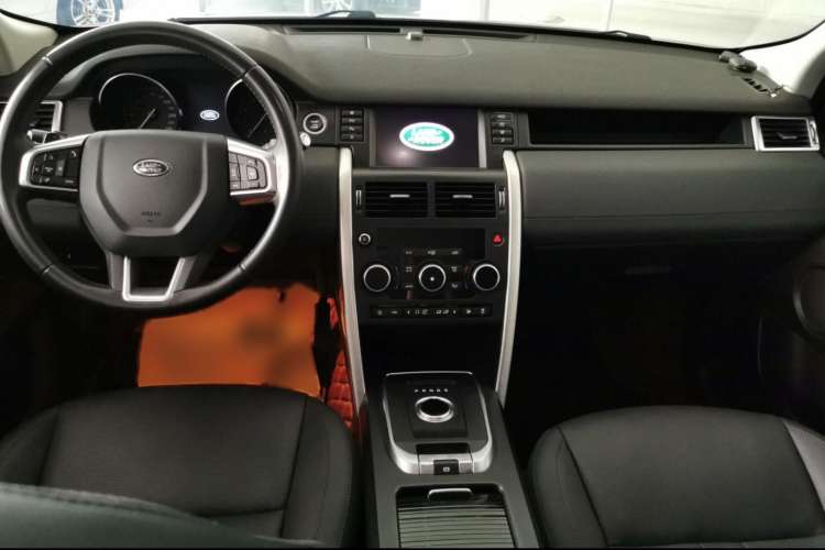 Used Land Rover Discovery Sport 2018 240 PS SE Version
