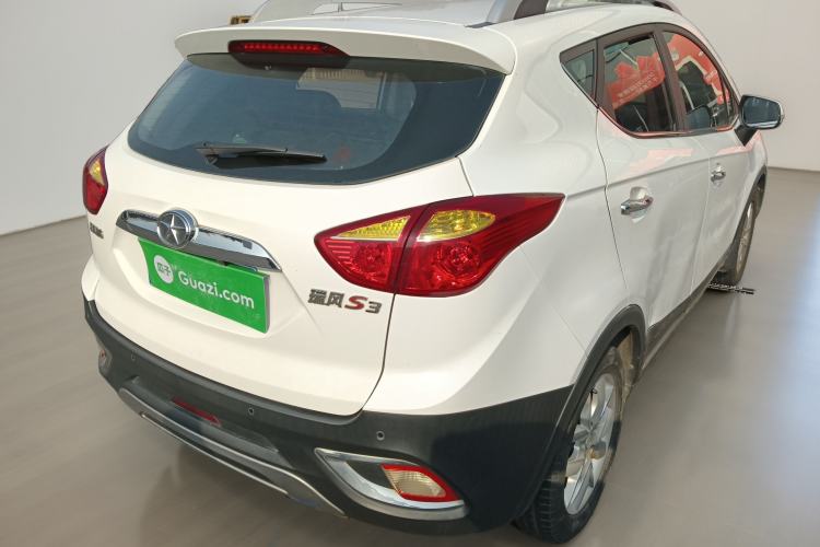 Used  Refine S3 2014 1.5L CVT Luxury Smart Model
