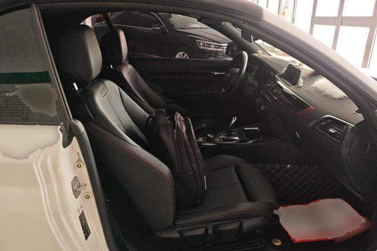 Used BMW 2 Series 2018 220i Convertible Coupe Sports Design Package
