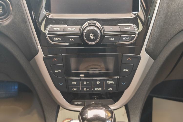 Used GAC Trumpchi GS5 Super 2016 2.0L Automatic Two-Wheel Drive Anniversary Edition
