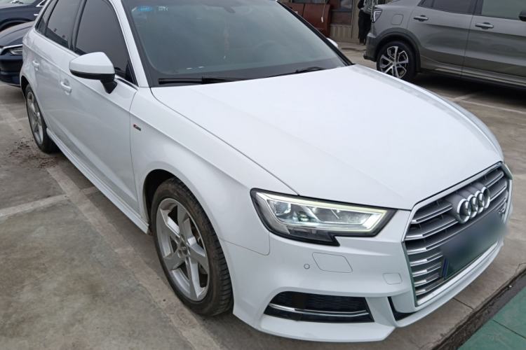 Used Audi A3 2020 Sportback 35 TFSI Fashion Edition China VI Emission Standard
