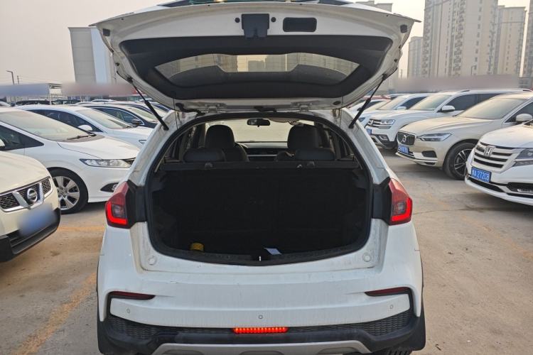 Used Geely Auto Vision X3 2019 Upgraded Model 1.5L CVT Prestige Version
