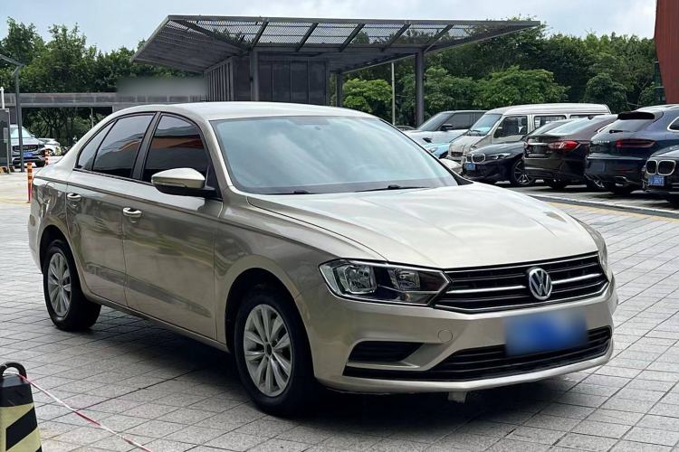 Used Volkswagen Bora 2016 1.6L Automatic Fashion Model