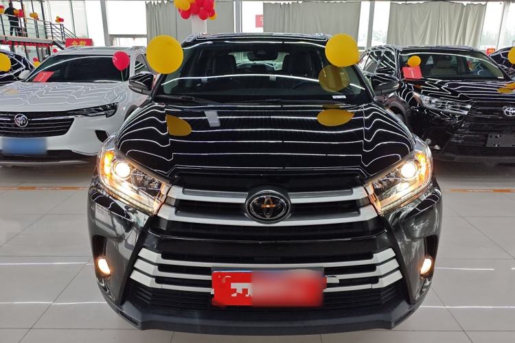 Used Toyota Highlander 2018 2.0T Four-Wheel Drive Luxury Version 7 Seats China VI Standard
