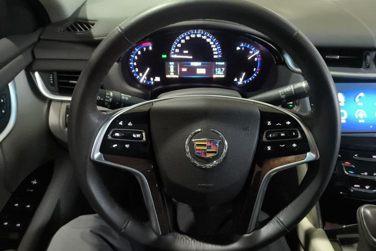 Used Cadillac XTS 2014 28T Comfort Version