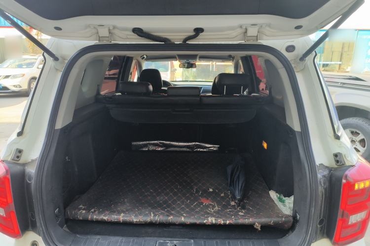 Used GAC Trumpchi GS7 2017 320T Two-Wheel-Drive Luxury Smart Connectivity Model