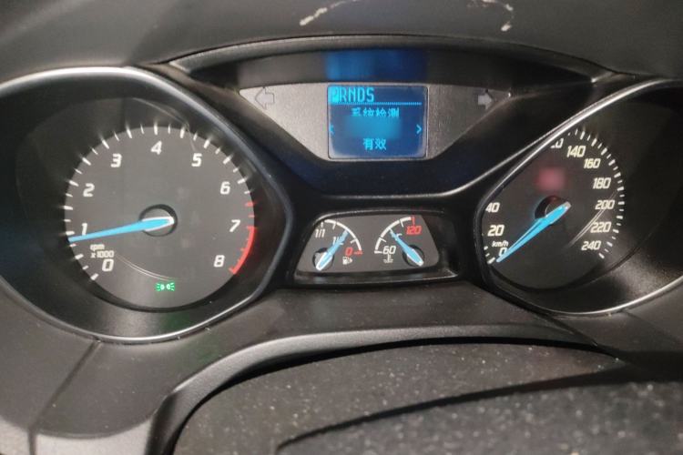 Used Ford Focus 2012 Sedan 1.6L Automatic Fashion Edition
