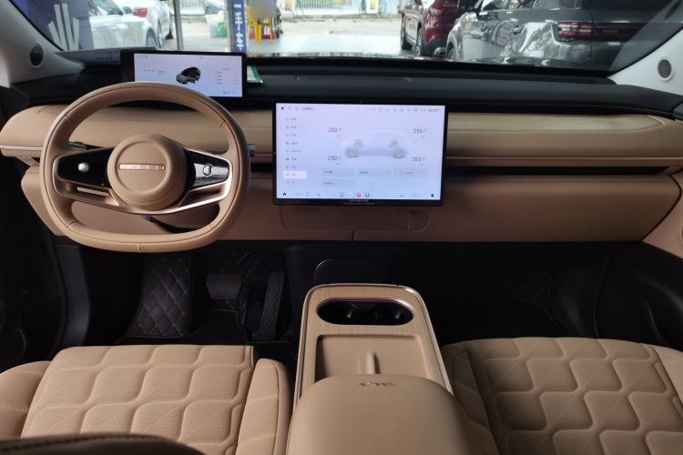 Used  Star Era ET 2024 Range-Extended 200 Pro+
