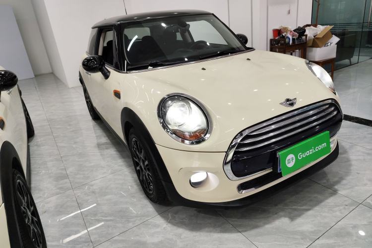 Used  MINI 2016 1.5T COOPER
