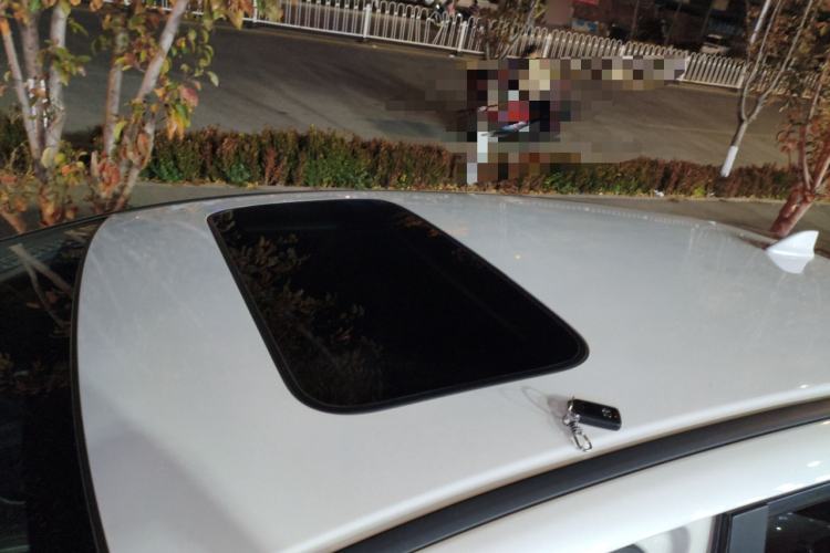 Used Honda Jade 2017 1.8L automatic Comfort version 5 seats