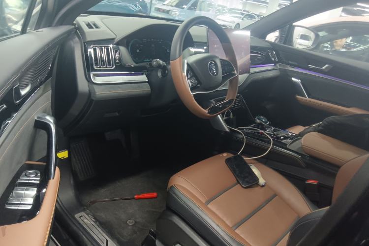 Used BYD Tang New Energy 2021 DM 2.0T Four-Wheel Drive High-Performance Luxury Model
