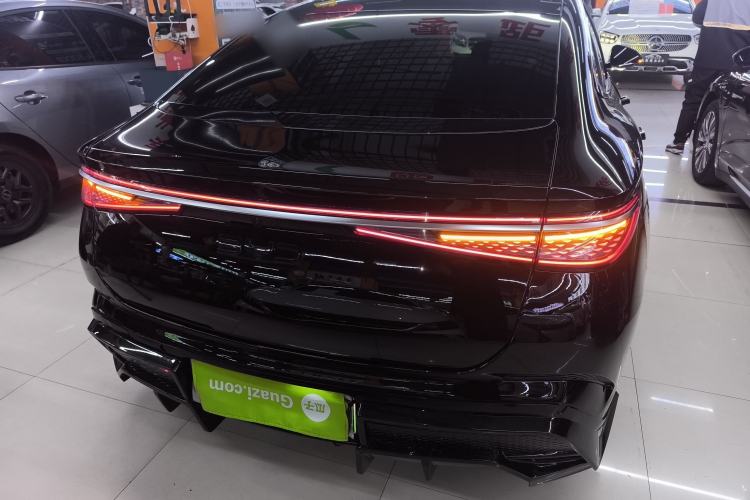 Used BYD Seal 2023 DM-i 1.5T 121km Flagship Model
