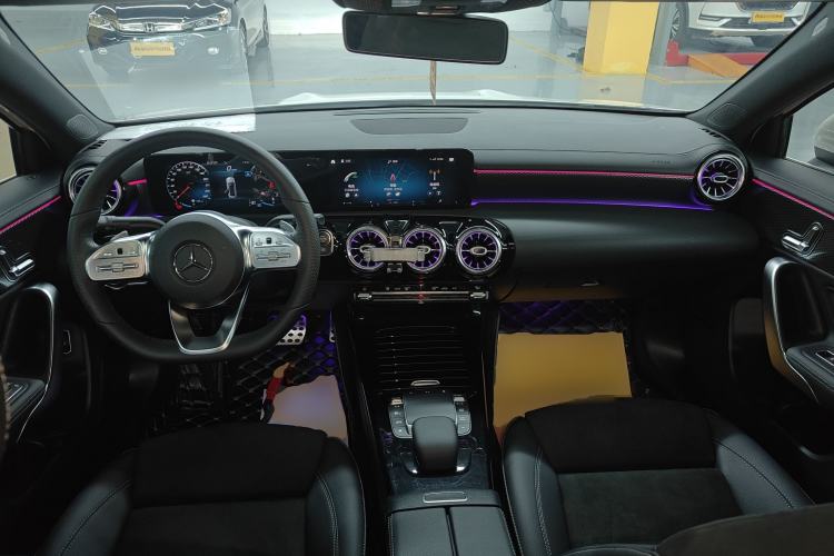 Used Mercedes-Benz A-Class 2021 A 200 L Sport Sedan Fashion Model