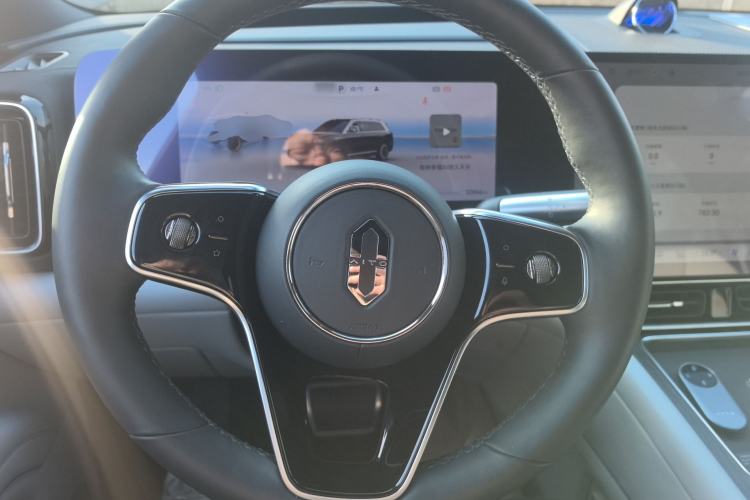 Used Hima AITO M9 2024 All-Electric Ultra Version 100 kWh 6-Seater Model
