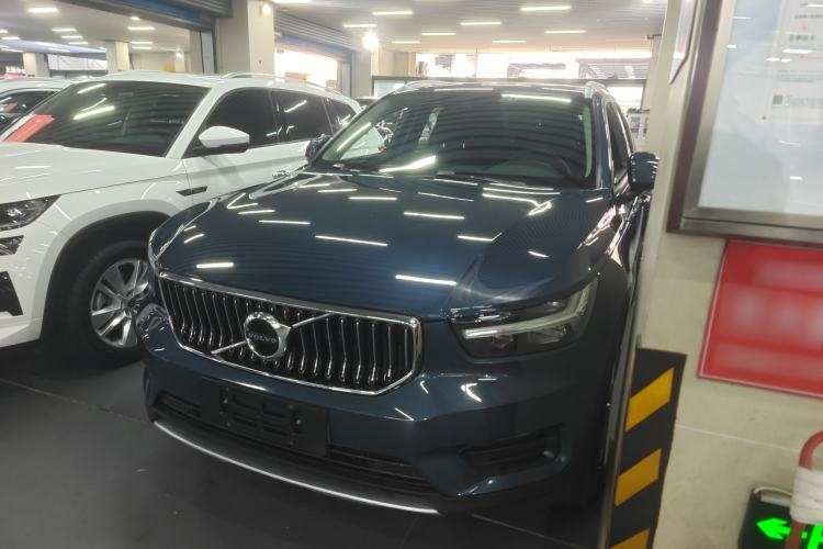 Used Volvo XC40 2021 T4 4x4 SmartDrive Fashion Edition