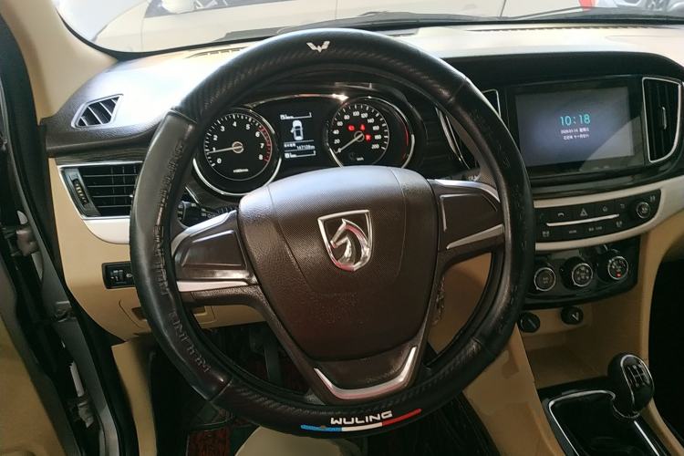 Used Baojun 730 2016 1.5L Manual Comfort Version 7 Seats China V Emission Standard