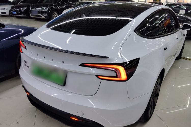 Used Tesla Model 3 2023 Rear-Wheel-Drive Version