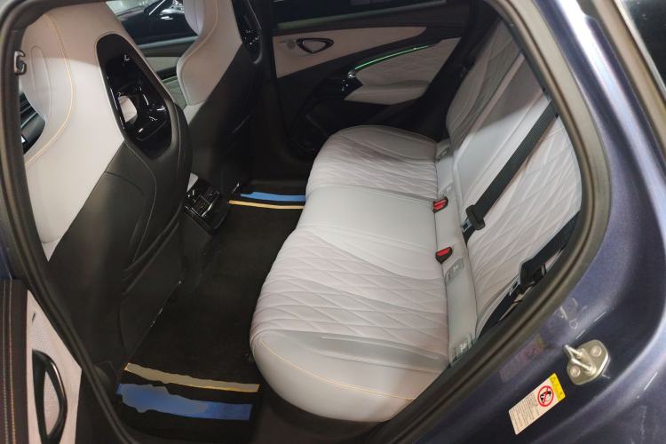 Used BYD Seal 2022 700 km Long-Range Rear-Wheel-Drive Version
