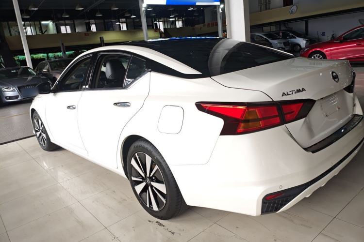 Used Nissan Teana 2020 2.0L XL Upper SmartDrive Version
