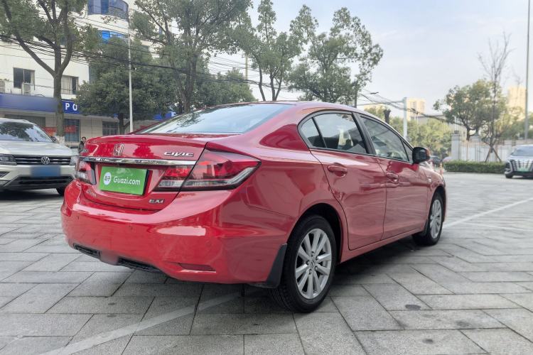 Used Honda Civic 2016 1.8L Automatic Comfort Version
