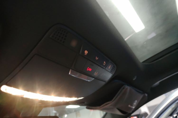 Used Mercedes-Benz GLC 2021 GLC 300 L 4MATIC Dynamic Model