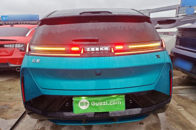 Used Zeekr X 2023 Four-Wheel-Drive YOU Edition 5 Seats
