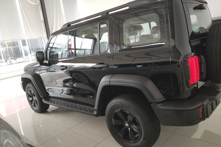 Used Tank 300 2025 2.0T Conqueror
