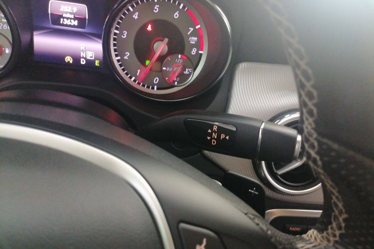 Used Mercedes-Benz GLA 2015 GLA 220 4MATIC Fashion Model