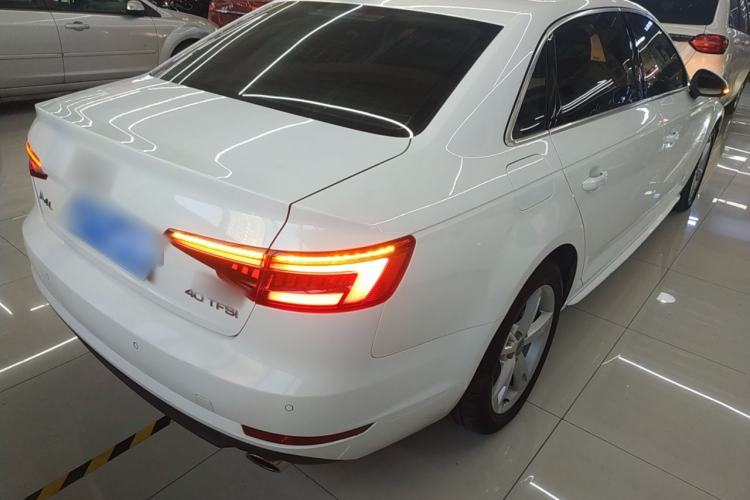 Used Audi A4L 2017 40 TFSI Fashion Model
